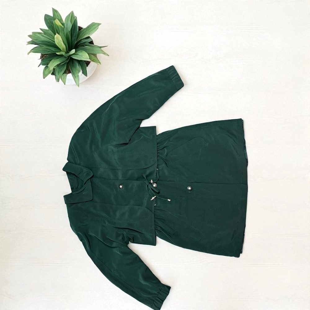 Stylish Green Women's Ski Jacket